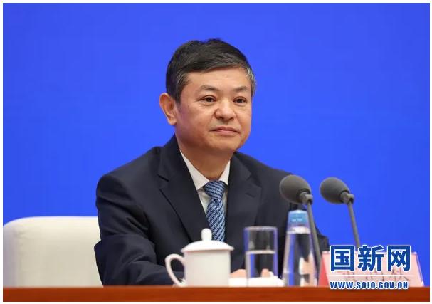 生態環境部部長黃潤秋國新辦新聞發布會答記者問